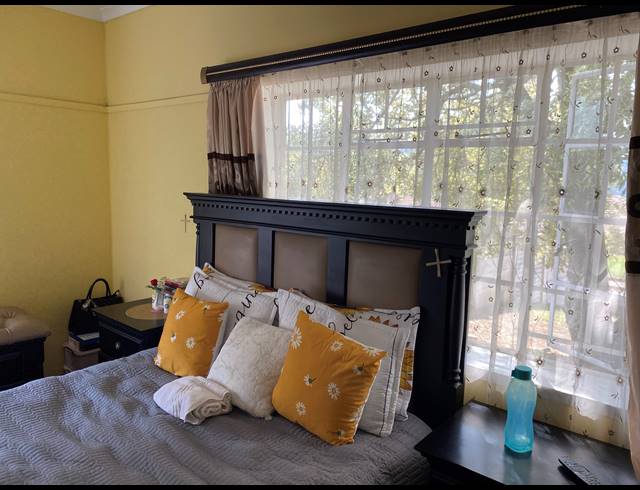 3 BEDROOM HOUSE RENTED IN NAPIERVILLE